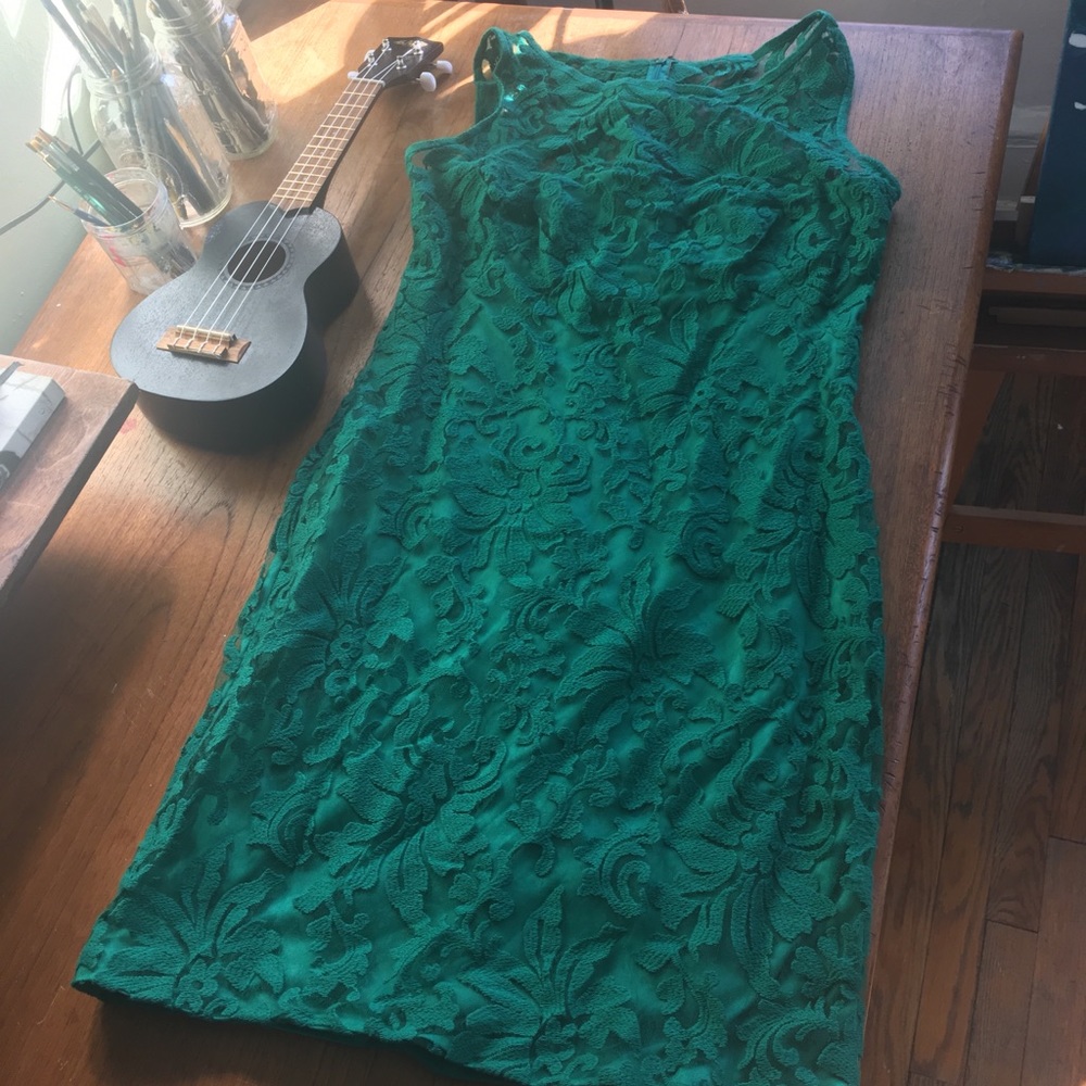 VIBRANT GREEN LACE DRESS YASSS
